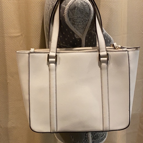 Kate Spade White Shoulder Bag - Picture 2 of 14